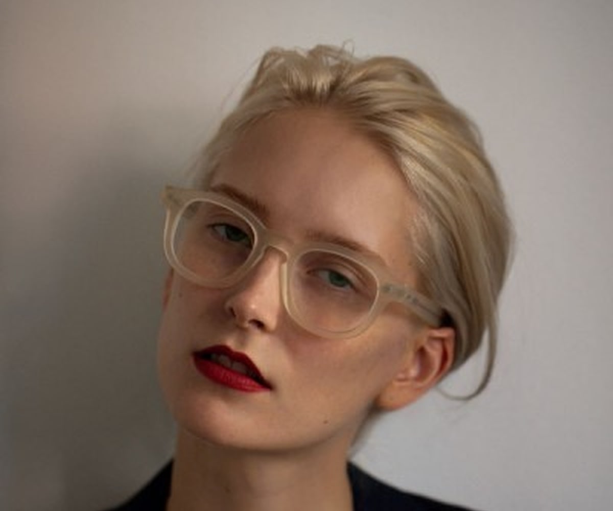 Women's Eyeglasses Trends - Popular Fashion Glasses Frames 2023